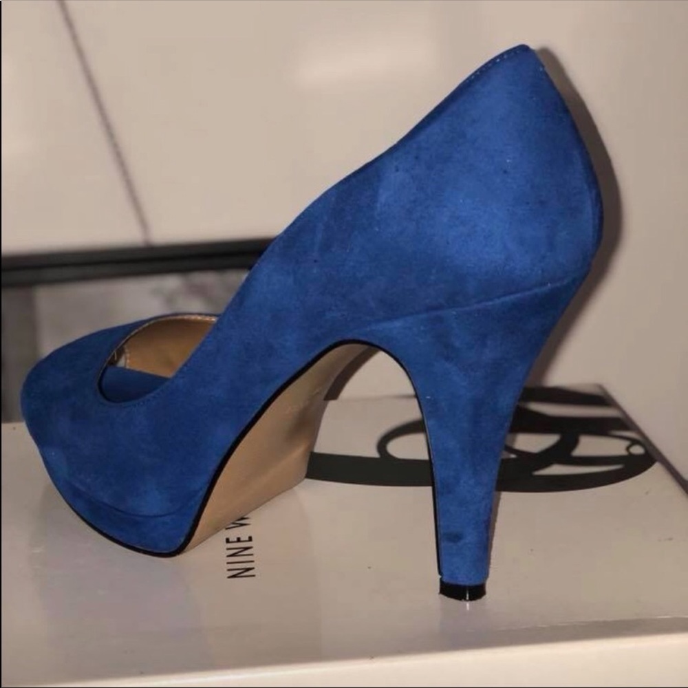 Nine West blue suede platform peep toe heels